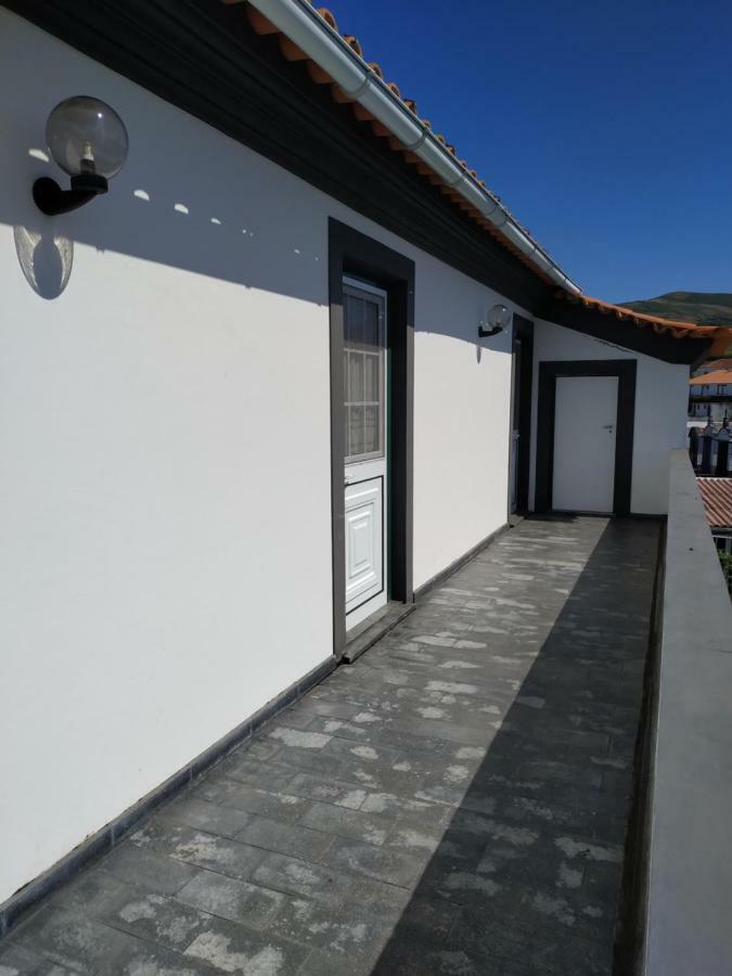 Bettencourt Rooms Santa Cruz da Graciosa Buitenkant foto
