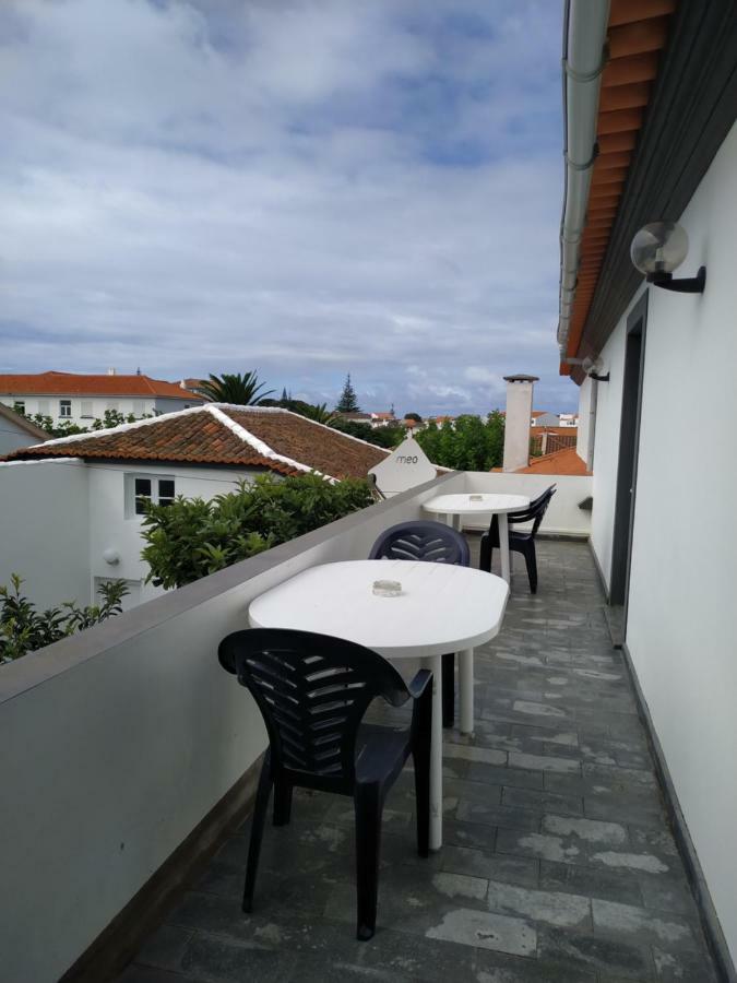Bettencourt Rooms Santa Cruz da Graciosa Buitenkant foto